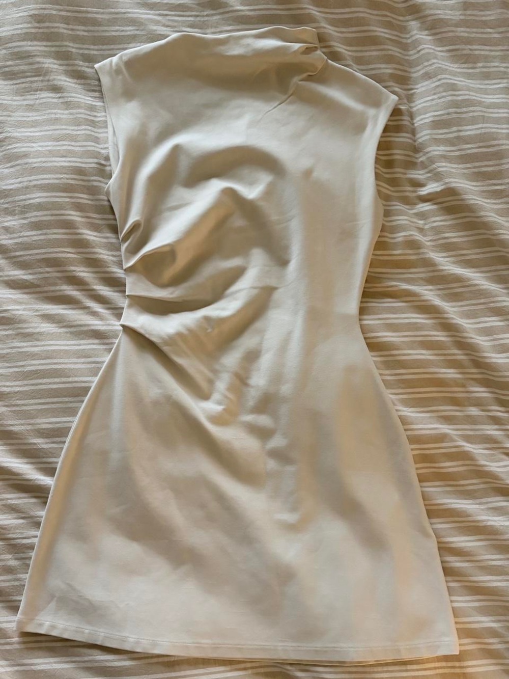 H&M White Sleeveless Bodycon Ruched Side Cocktail Mock Neck Mini Dress Size S